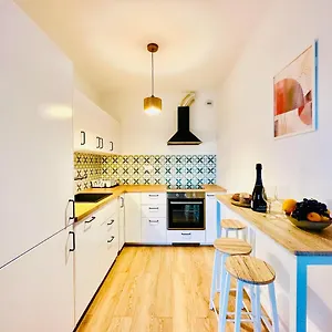 Cosy Okecie Апартаменты Варшава