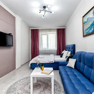 Luxurious In The Heart Of Апартаменты Астана